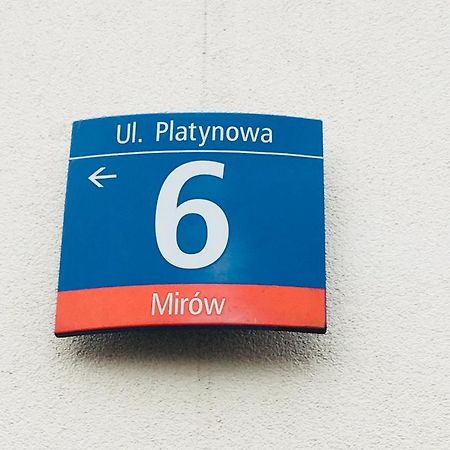 Lovely Sunny Flat In City Center 바르샤바 외부 사진