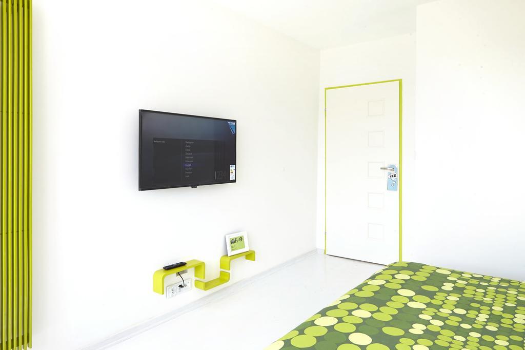 Lovely Sunny Flat In City Center 바르샤바 객실 사진